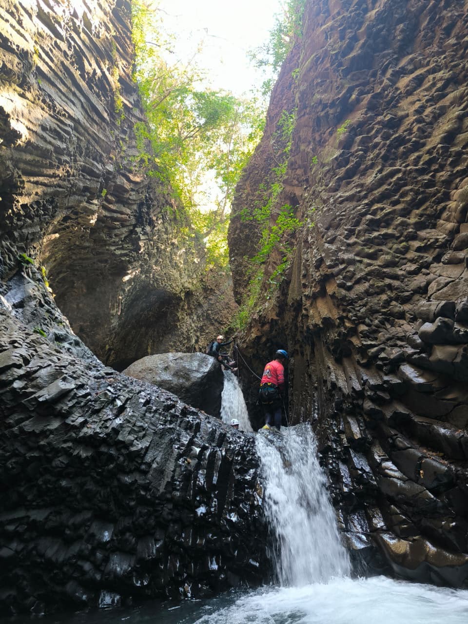Canyoning and rappelling in Basálticos, Puerto Vallarta (photo 2)